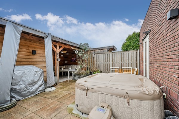 Medium property photo - Joris van Bodegomlaan 18, 3201 MH Spijkenisse